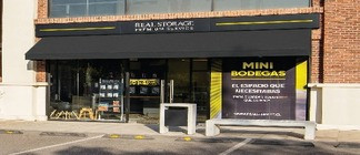 Bodega Real Store, Punto de retiro